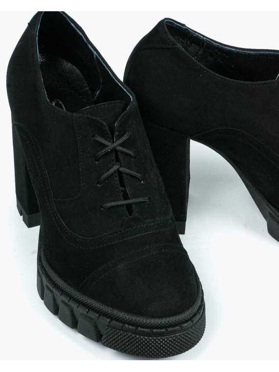 Czarne półbuty damskie skorzane