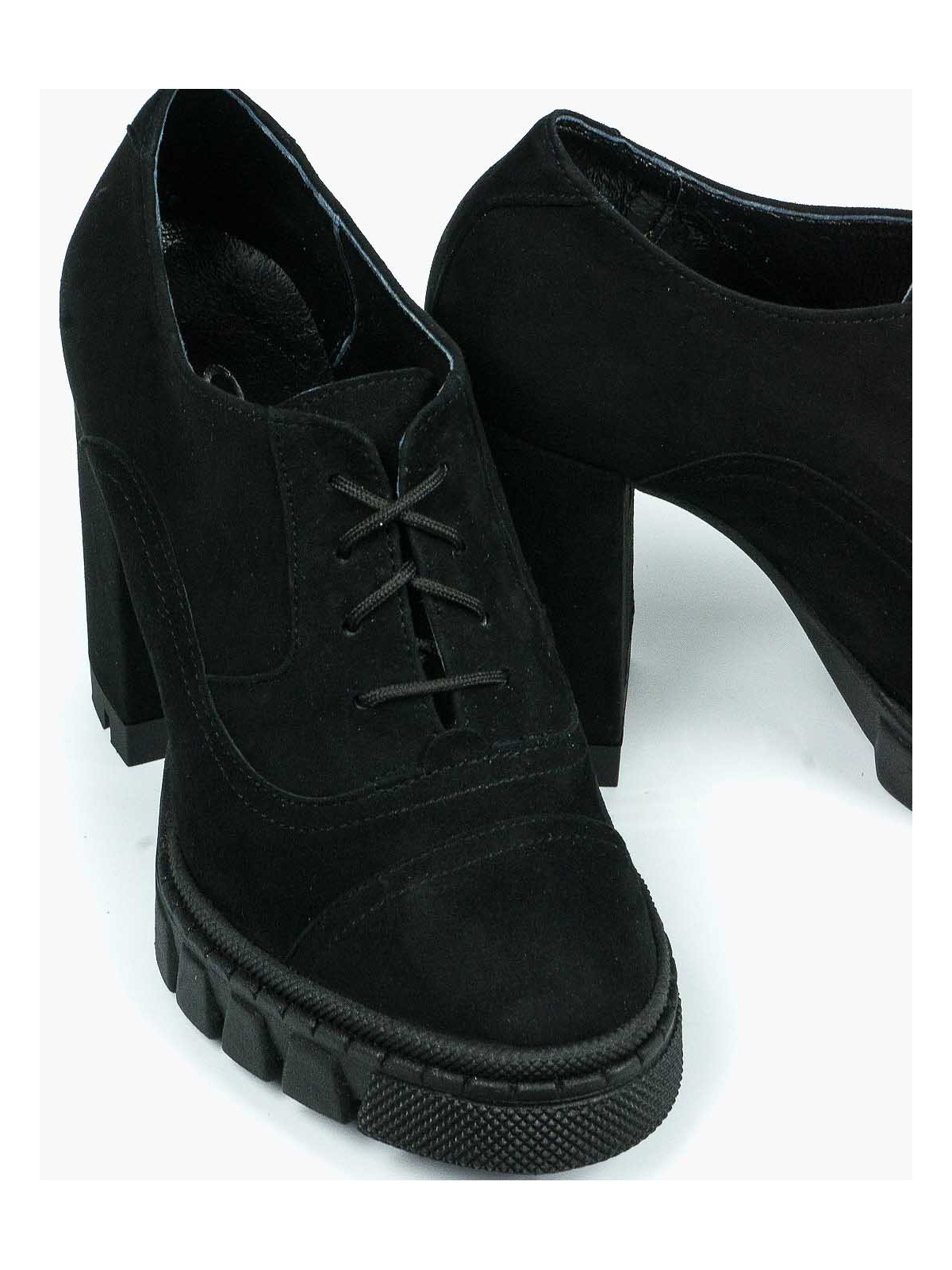 Czarne półbuty damskie skorzane