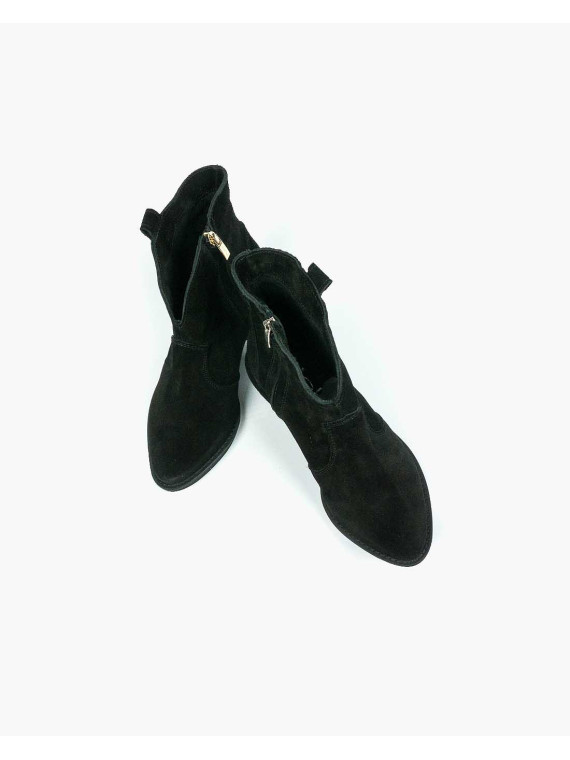 Czarne botki damskie skórzane