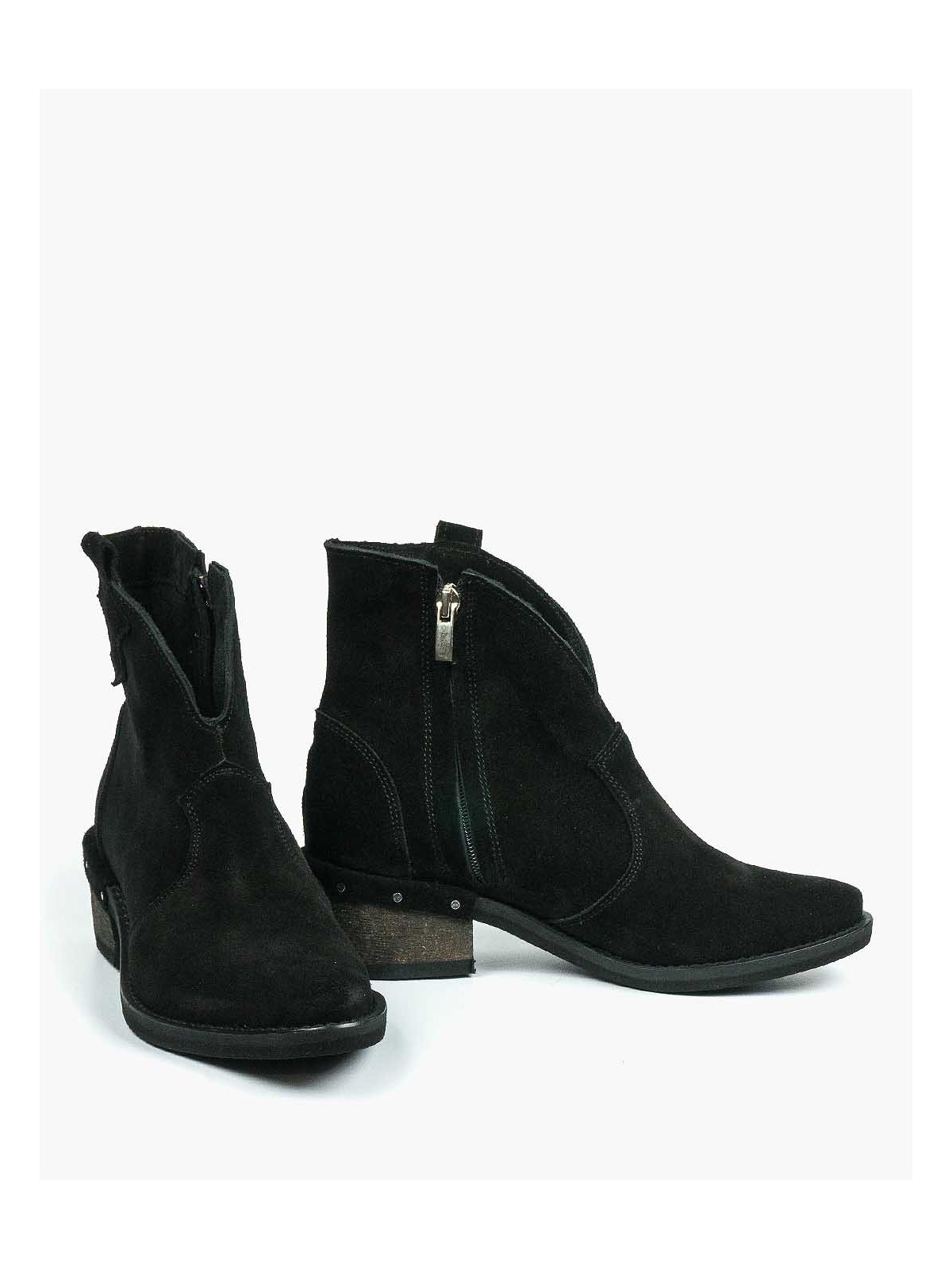 Czarne botki damskie skórzane