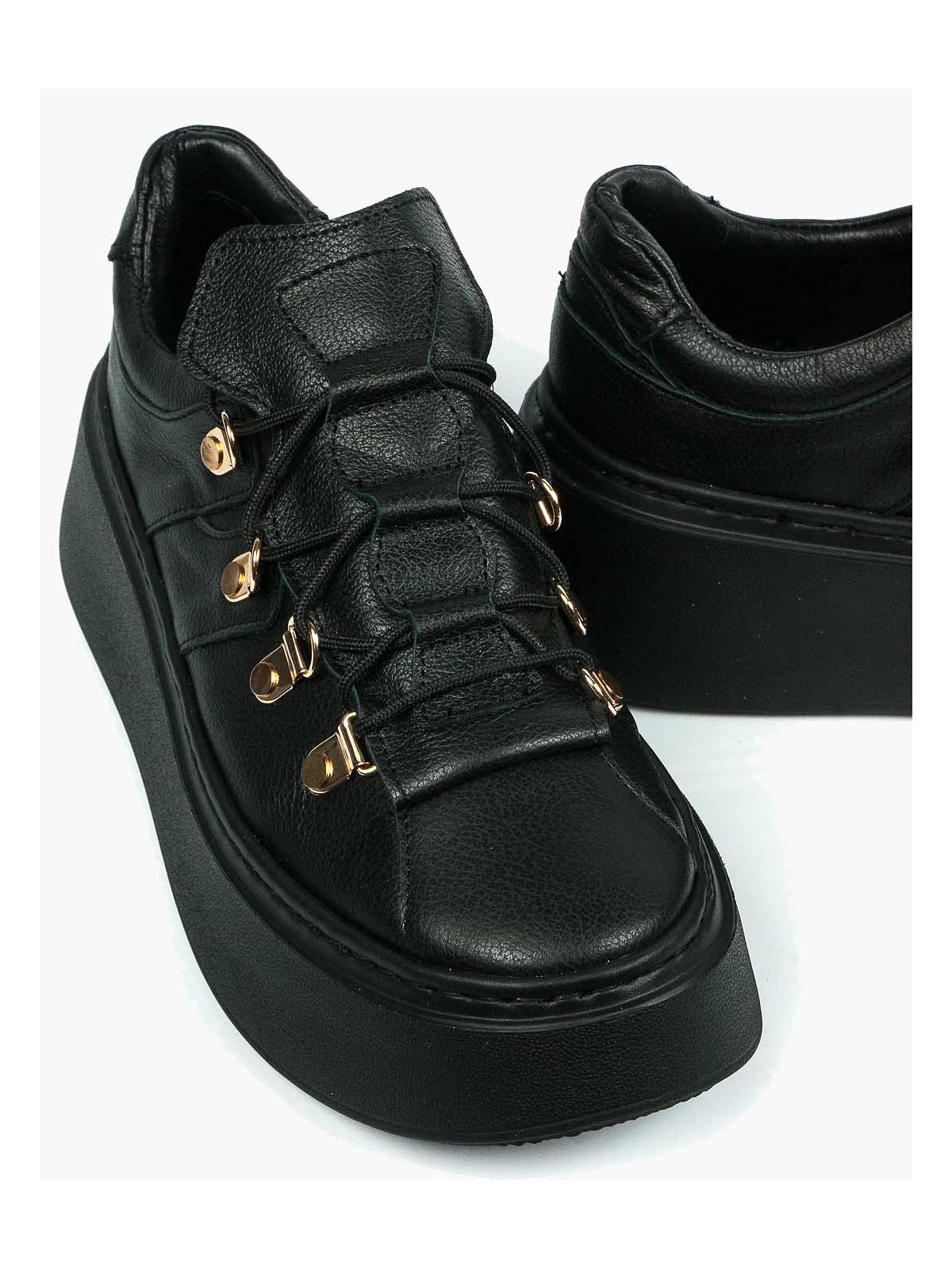 Czarne trampki damskie skórzane