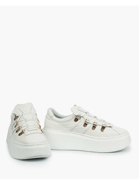 Białe trampki damskie skórzane