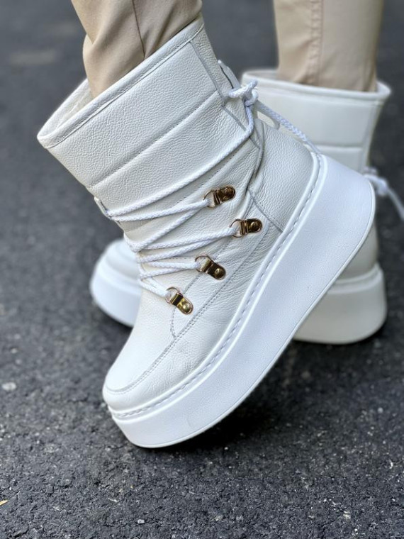 Białe śniegowce damskie skórzane