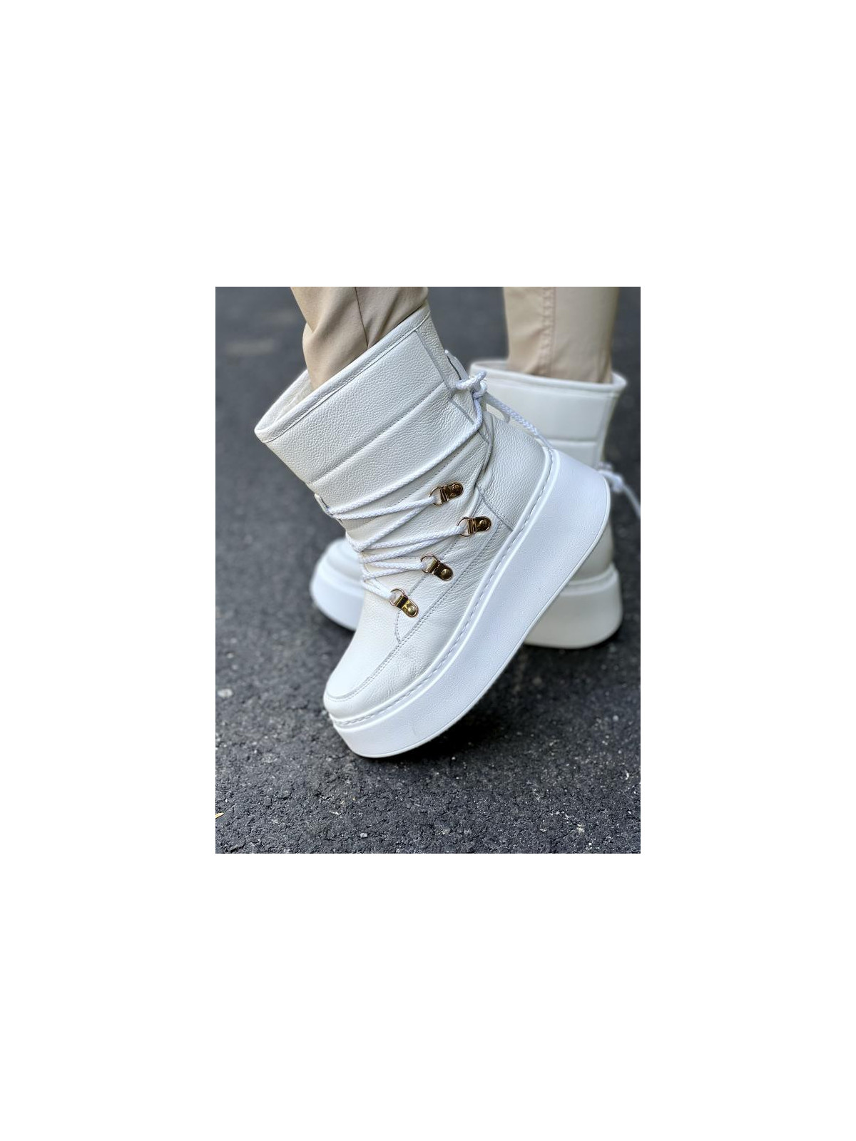 Białe śniegowce damskie skórzane