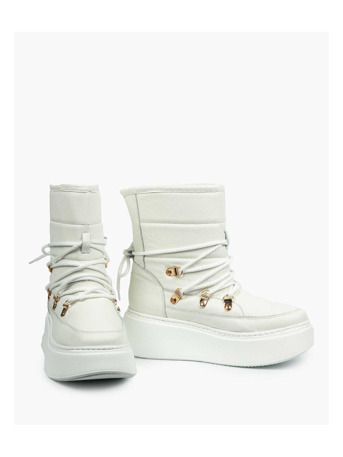 Białe śniegowce damskie skórzane