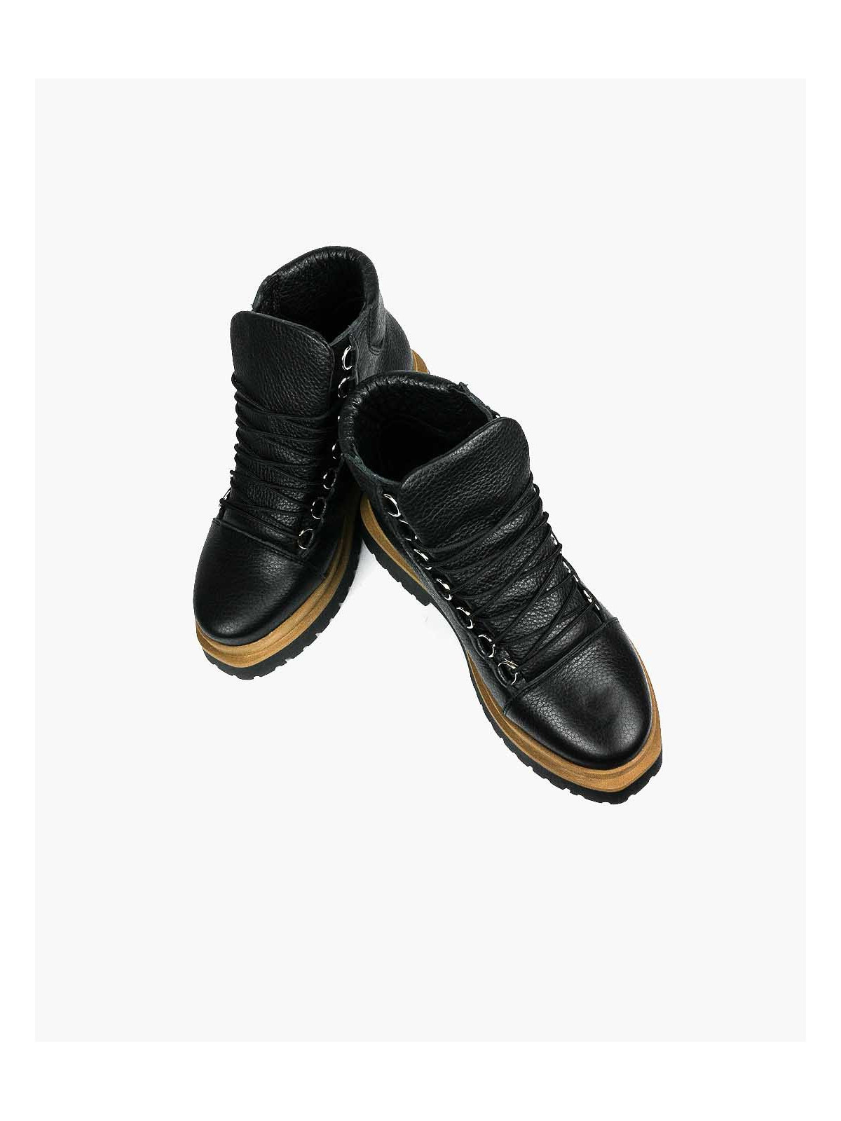 Czarne botki damskie skórzane