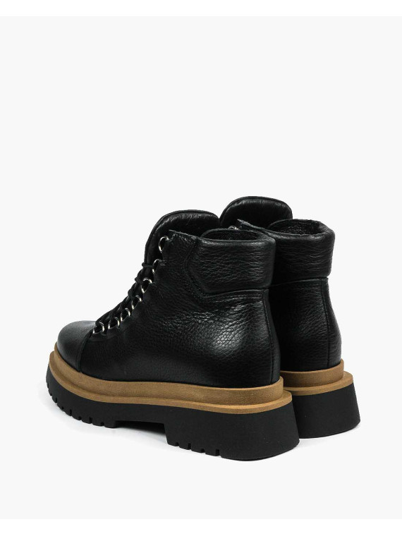 Czarne botki damskie skórzane