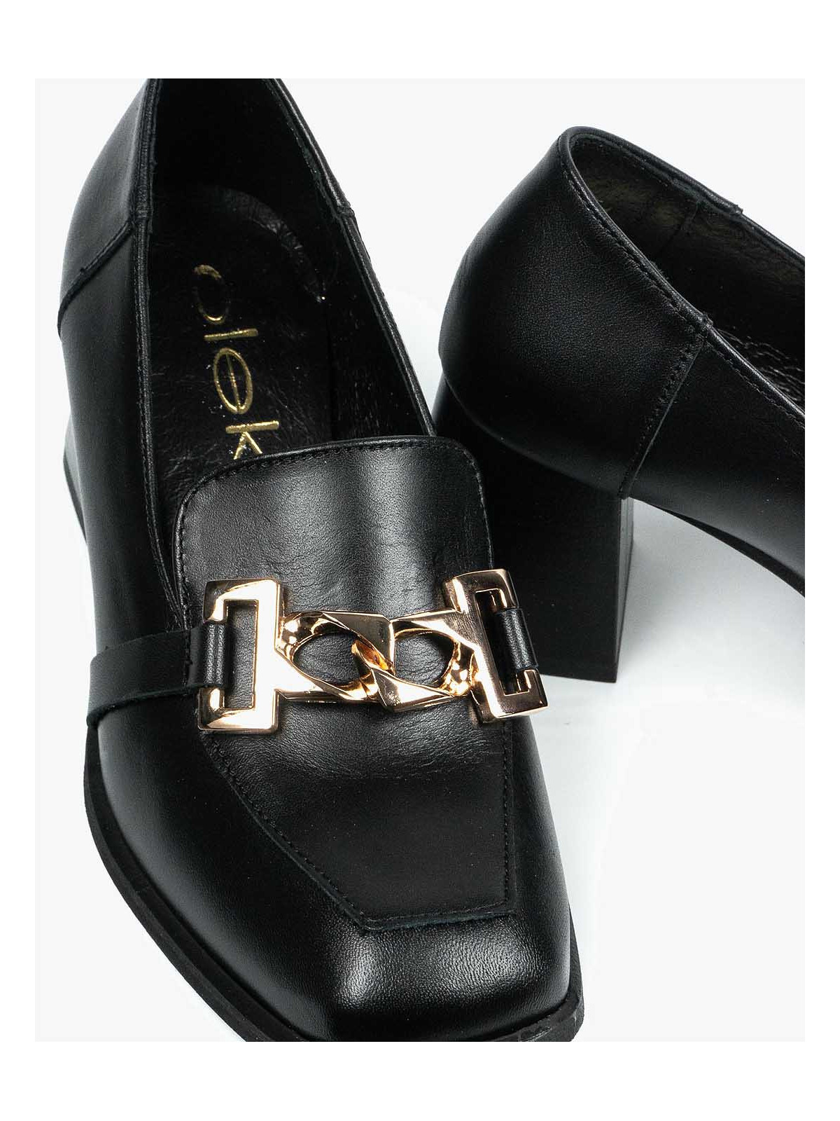 Czarne półbuty damskie skórzane