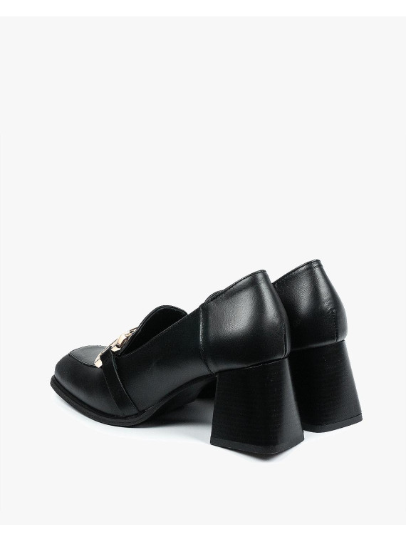 Czarne półbuty damskie skórzane
