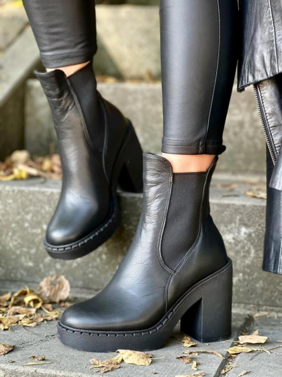 Czarne botki damskie-skórzane