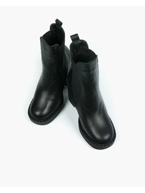 Czarne botki damskie-skórzane
