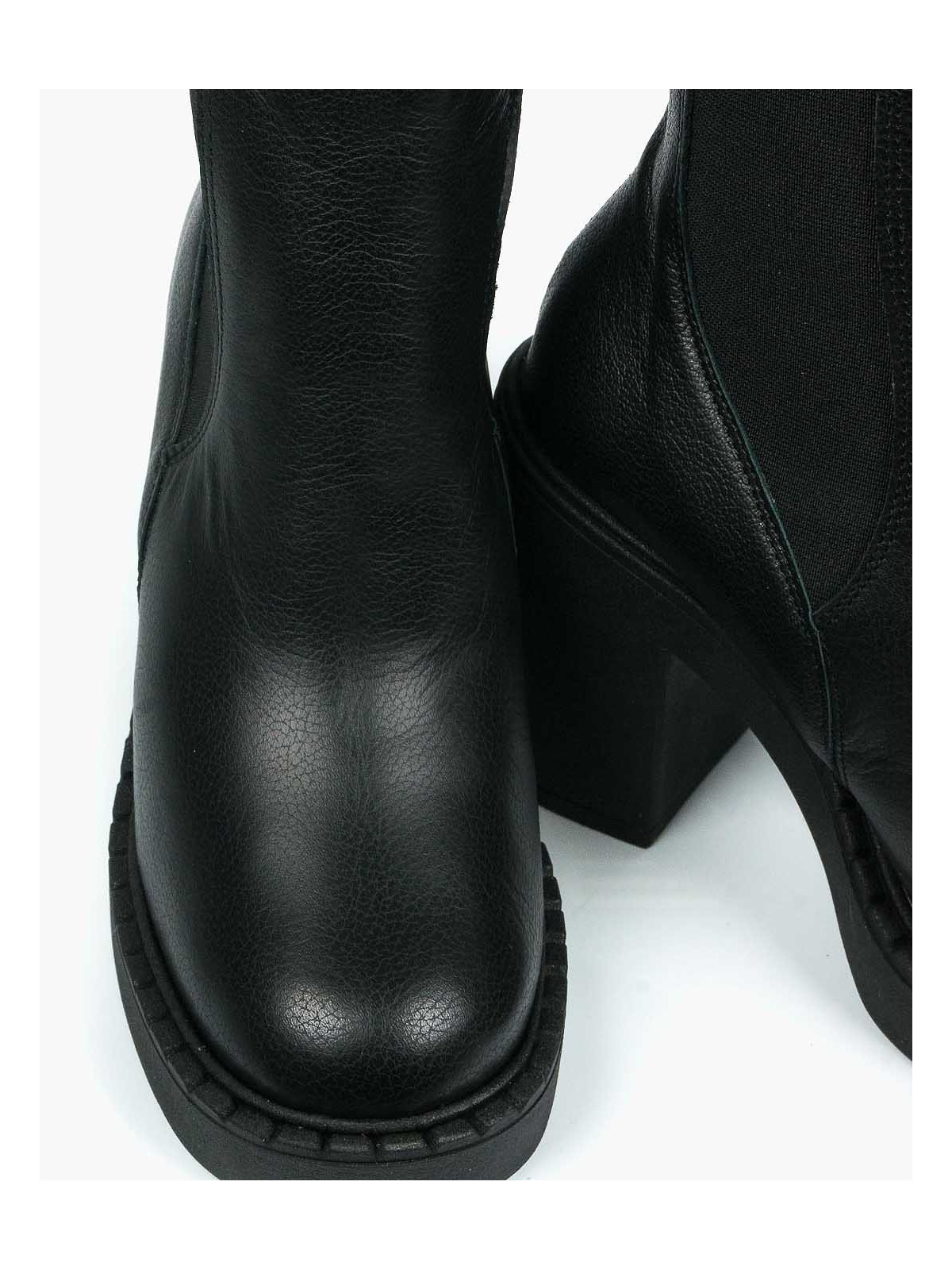 Czarne botki damskie-skórzane