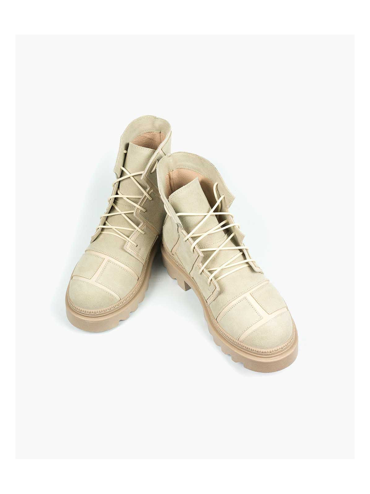 Beżowe botki damskie skórzane