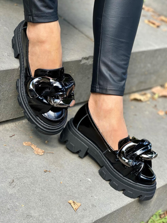 Czarne półbuty damskie skórzane