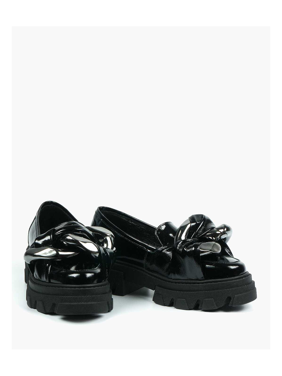 Czarne półbuty damskie skórzane