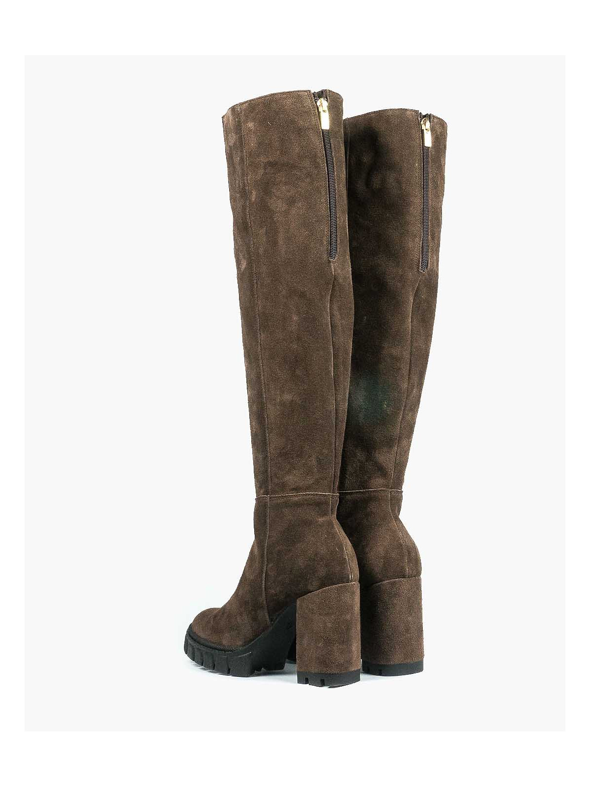 Brązowe kozaki damskie skórzane