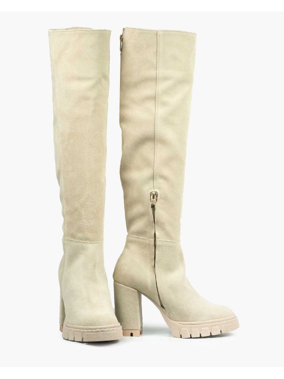 Beżowe kozaki damskie skórzane