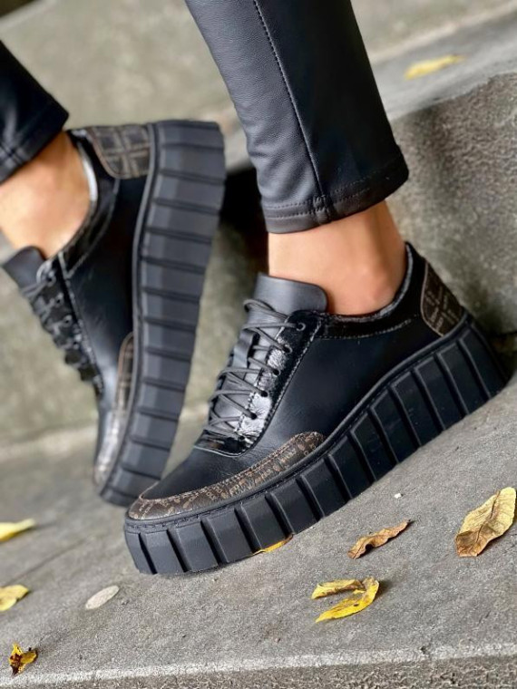 Czarne trampki damskie skórzane