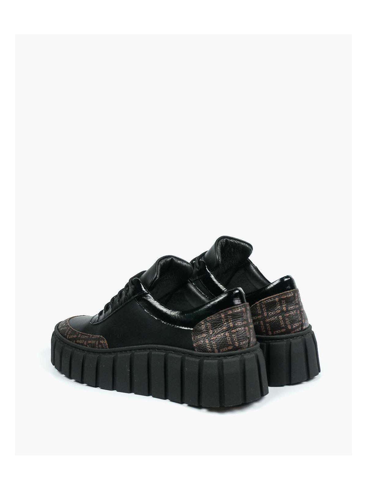 Czarne trampki damskie skórzane