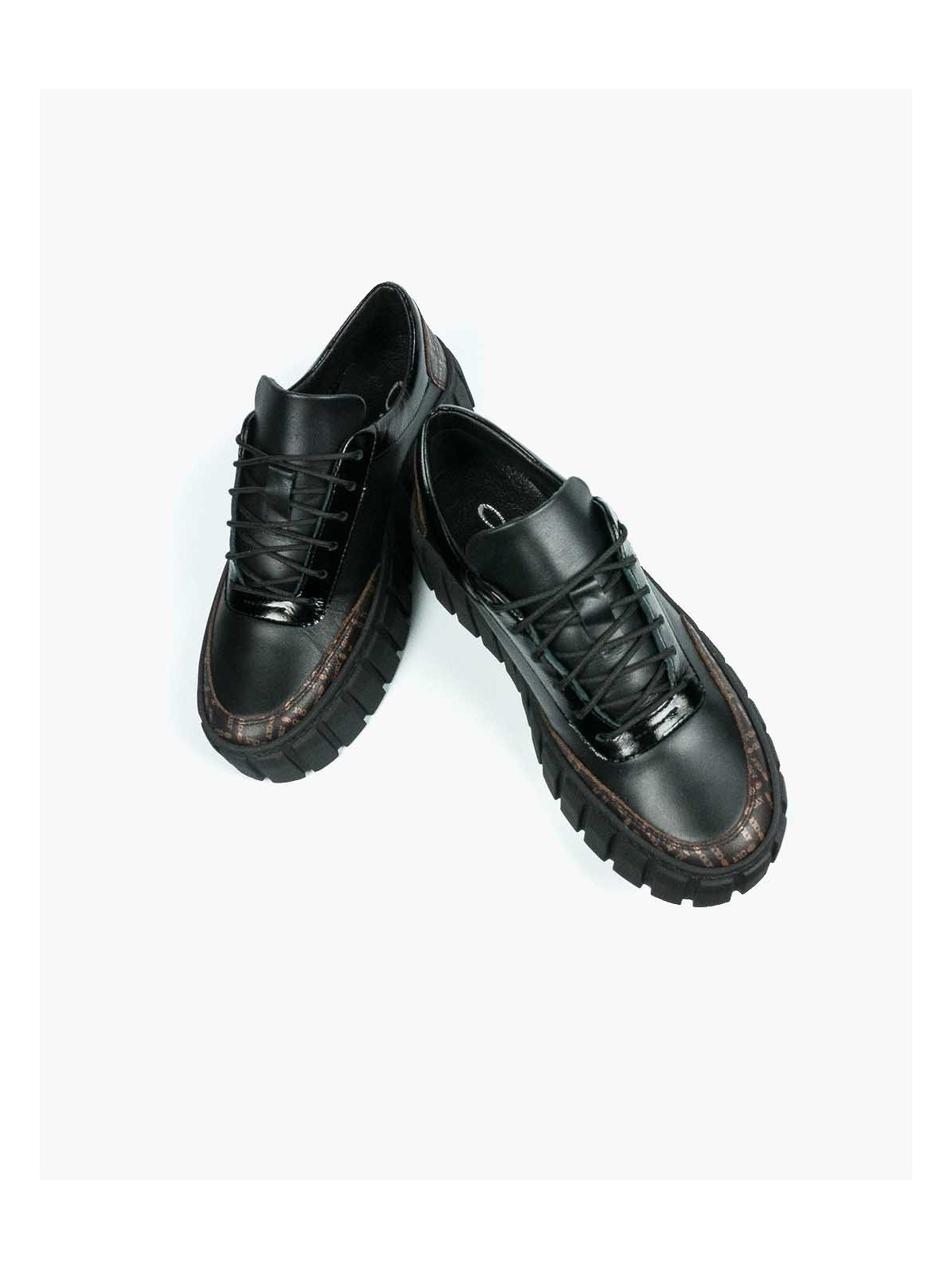 Czarne trampki damskie skórzane