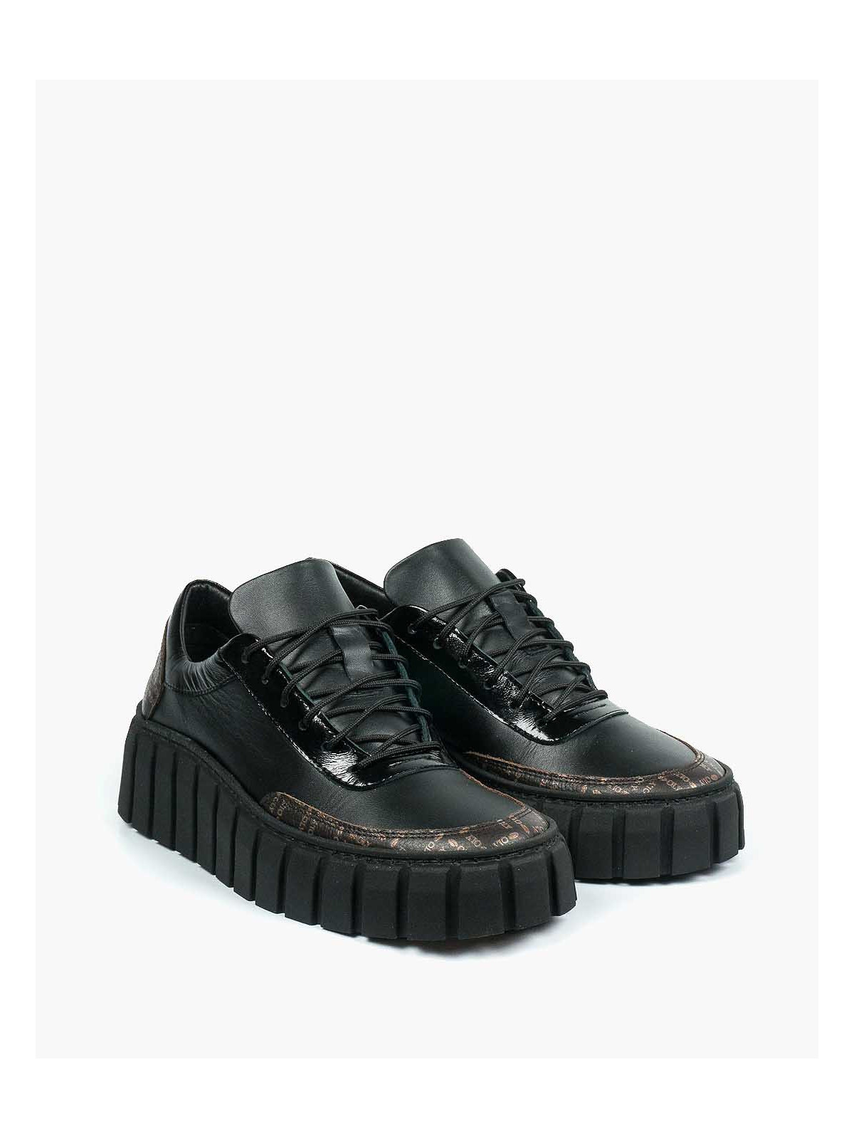 Czarne trampki damskie skórzane