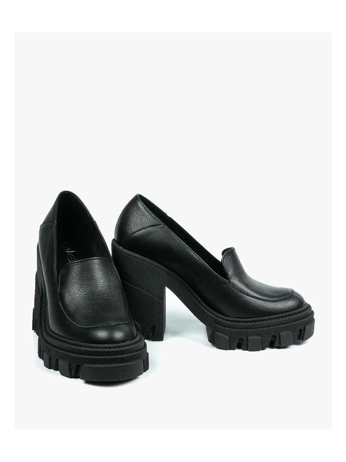 Czarne półbuty damskie skórzane