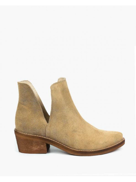 Beżowe botki damskie skórzane