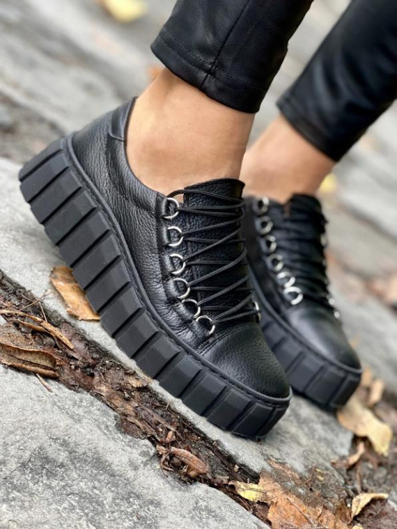 Czarne trampki damskie skórzane