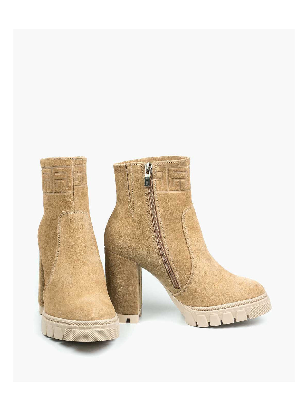 Beżowe botki damskie skórzane