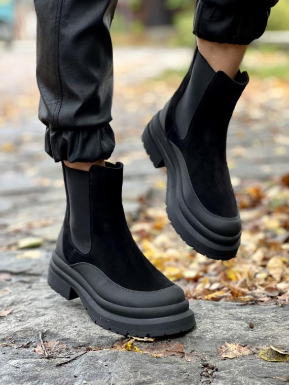 Czarne botki damskie skórzane