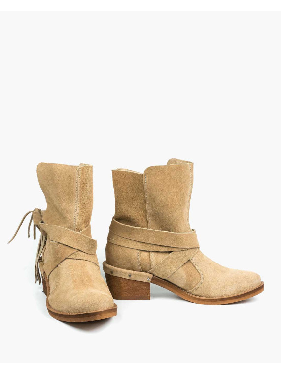 Beżowe botki damskie skórzane