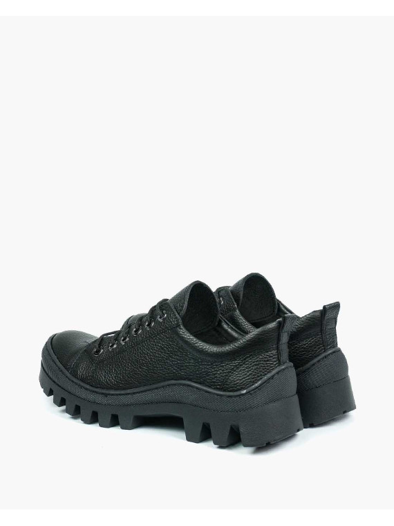 Czarne trapery damskie skórzane