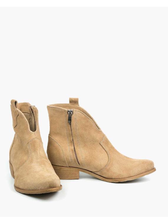 Beżowe botki damskie skórzane