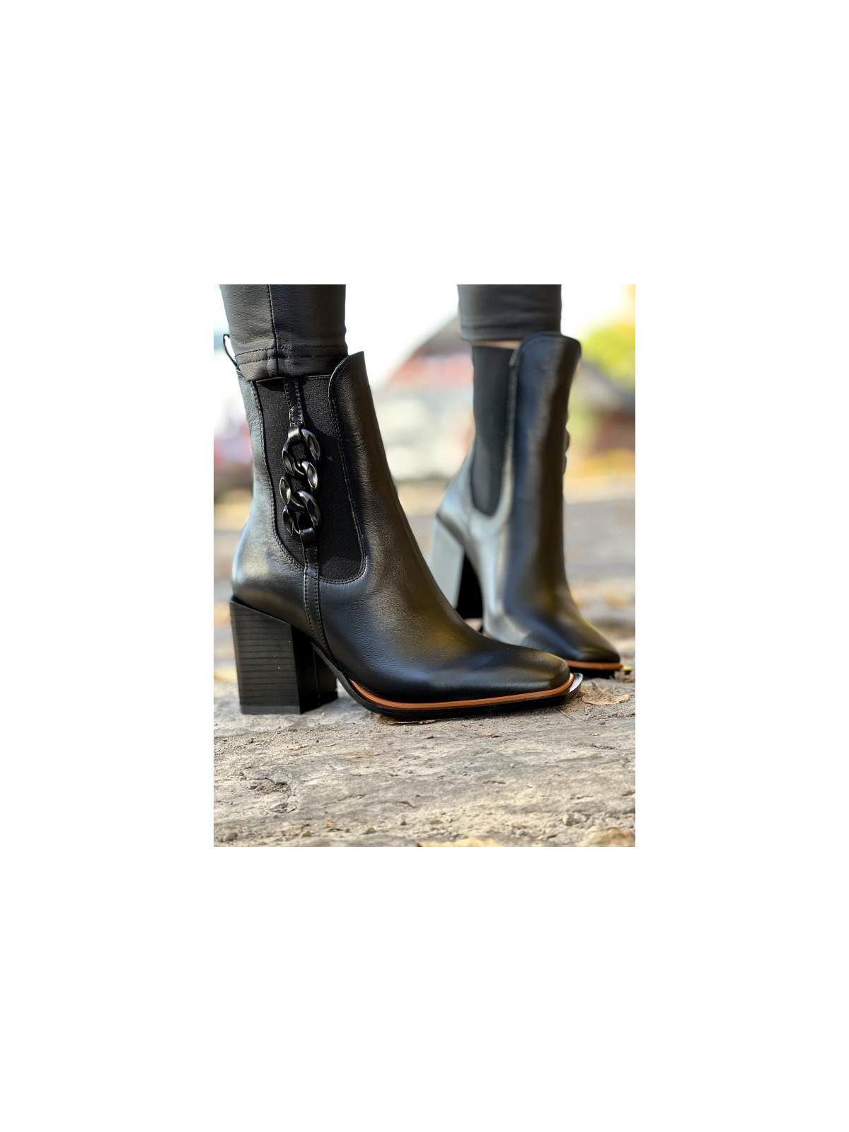 Czarne botki damskie skórzane