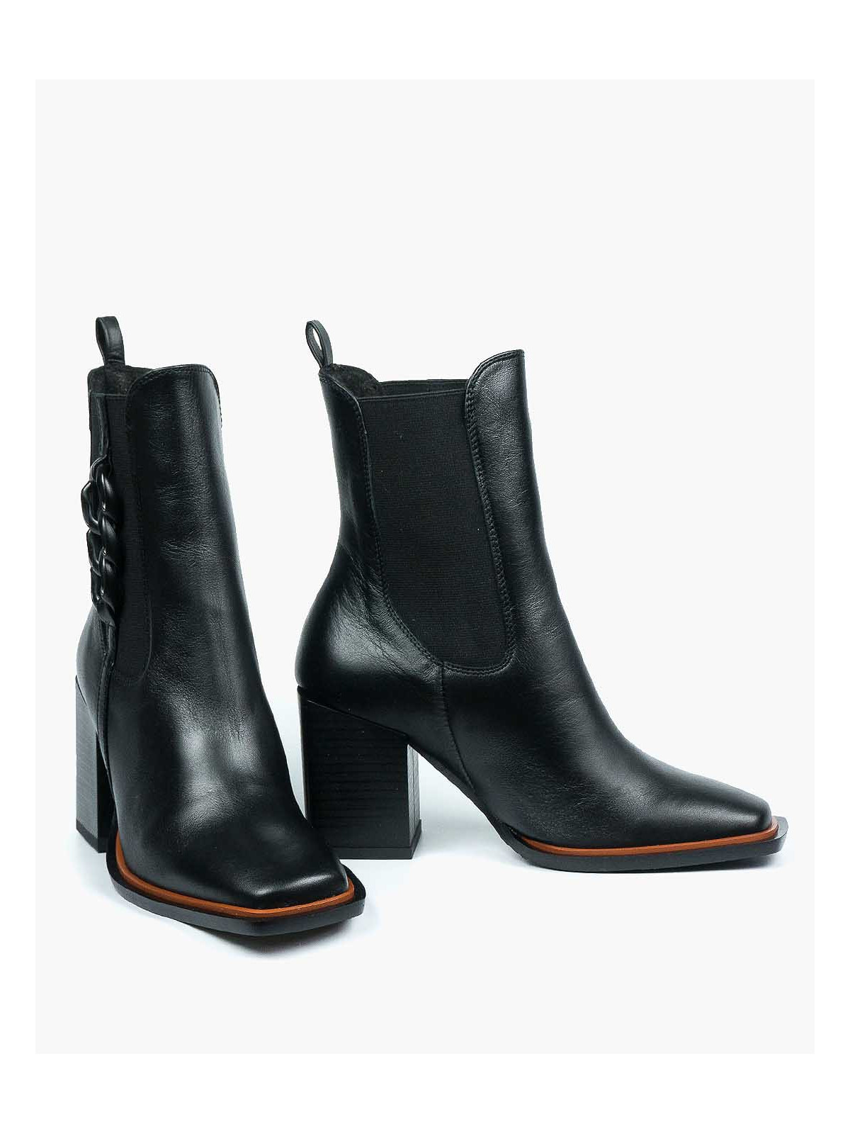 Czarne botki damskie skórzane