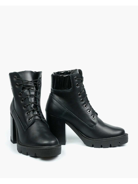 Czarne botki damskie skórzane