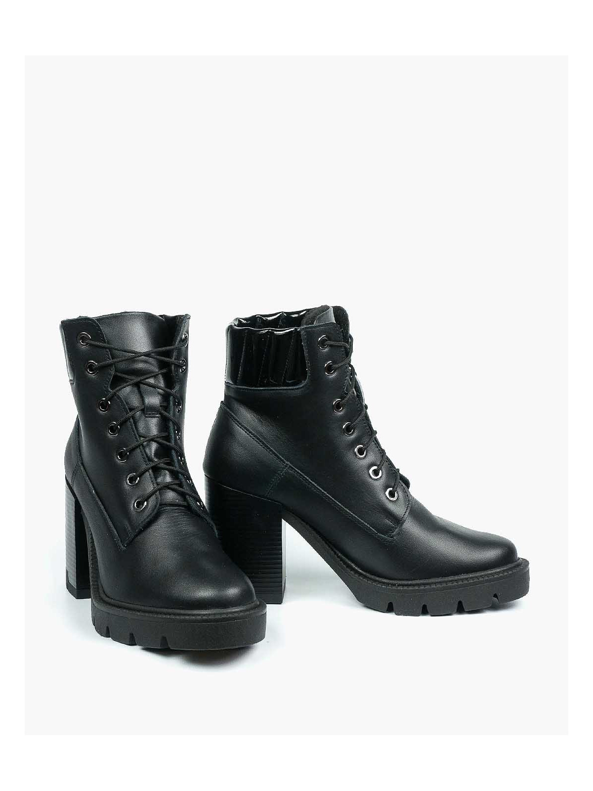 Czarne botki damskie skórzane