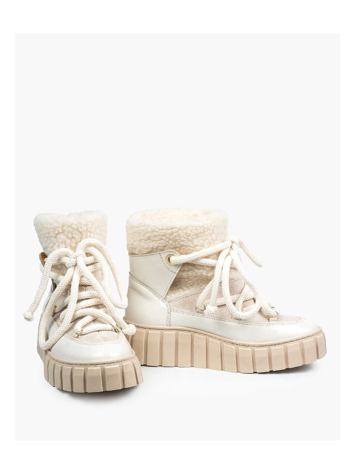 Beżowe śniegowce damskie skórzane