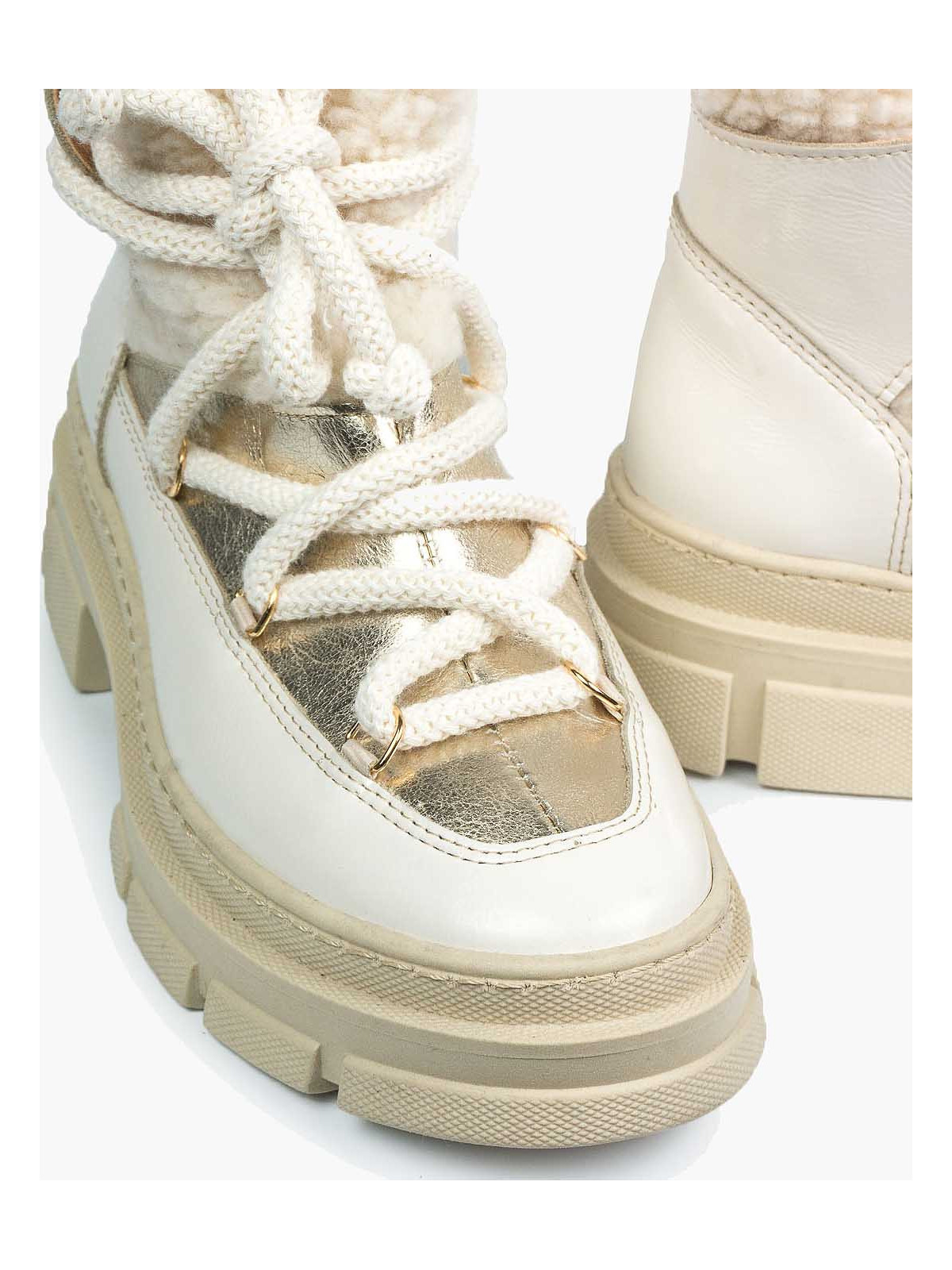 Beżowe śniegowce damskie skórzane