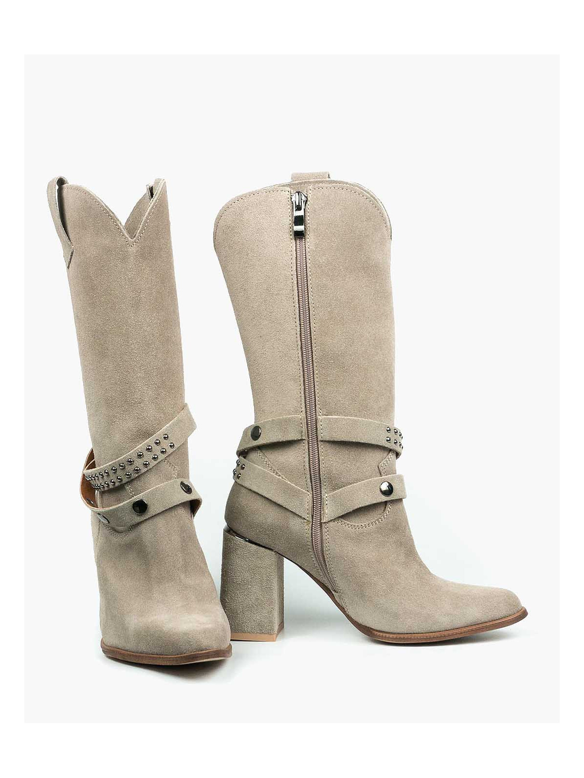 Beżowe kozaki damskie skórzane