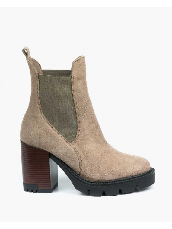 Beżowe botki damskie skórzane