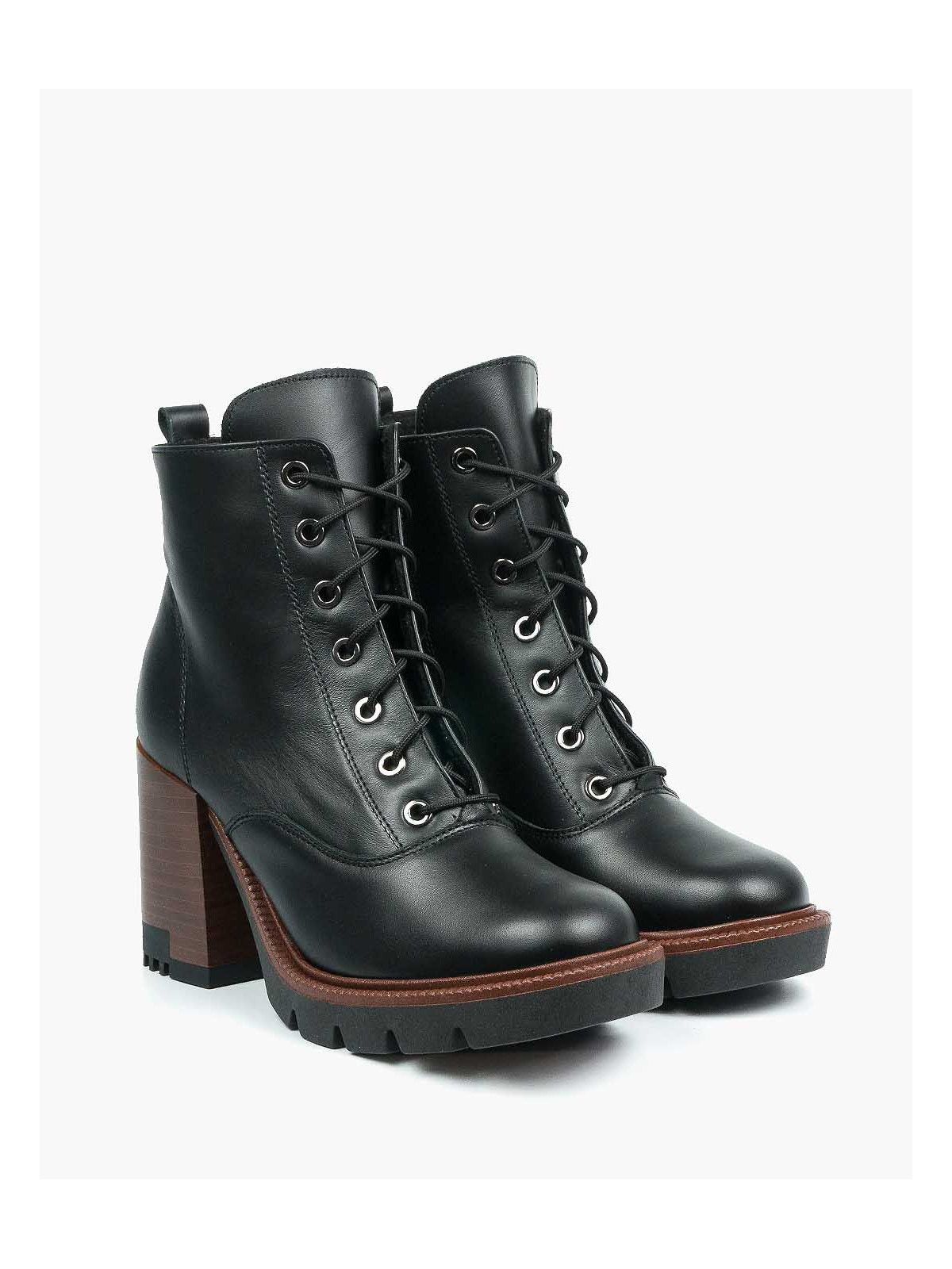 Czarne botki damskie skórzane