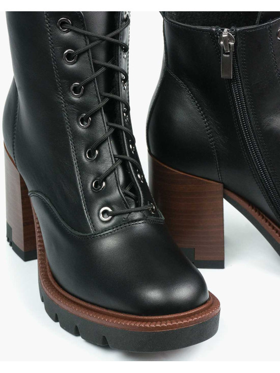 Czarne botki damskie skórzane