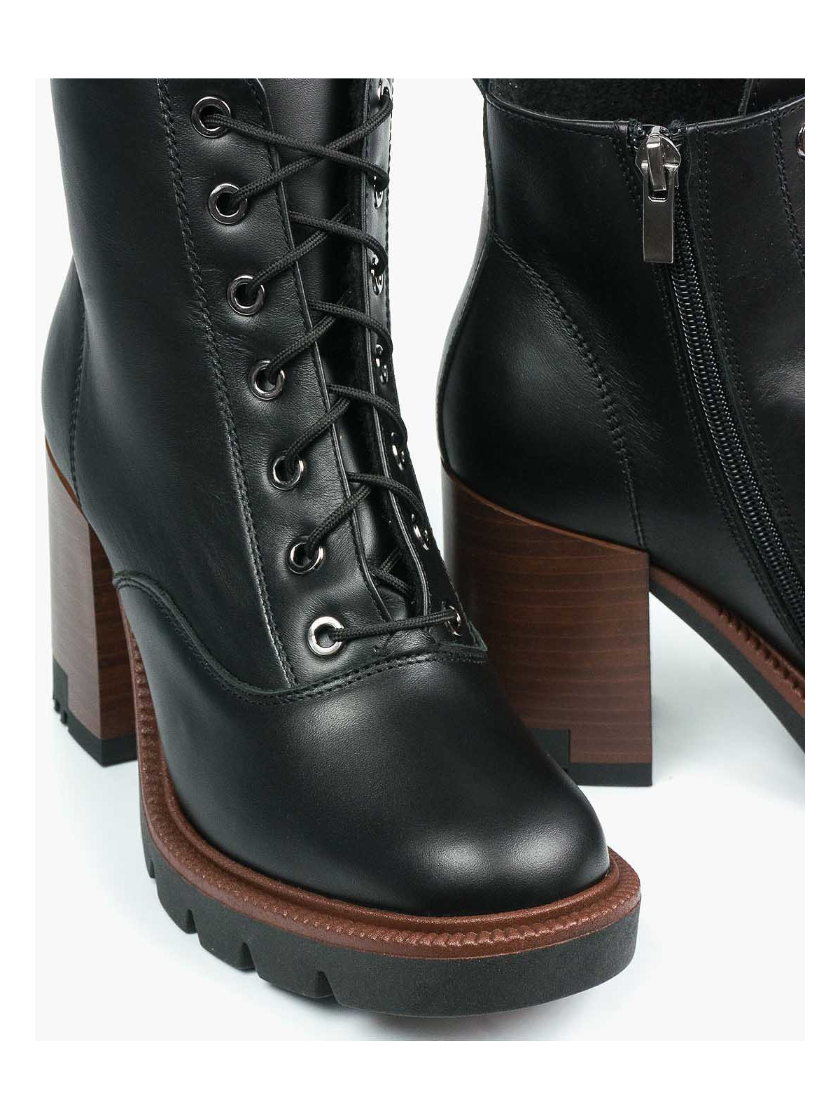 Czarne botki damskie skórzane