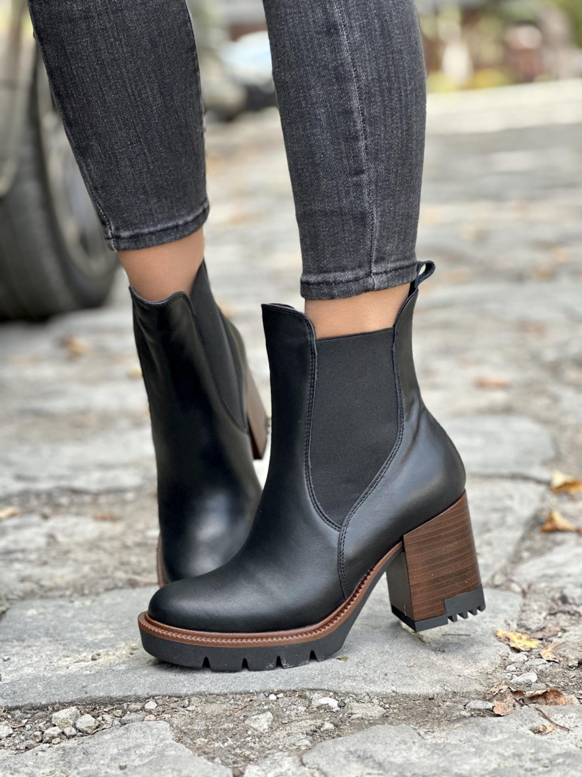 Czarne botki skórzane OLEKSY Polskiej produkcji