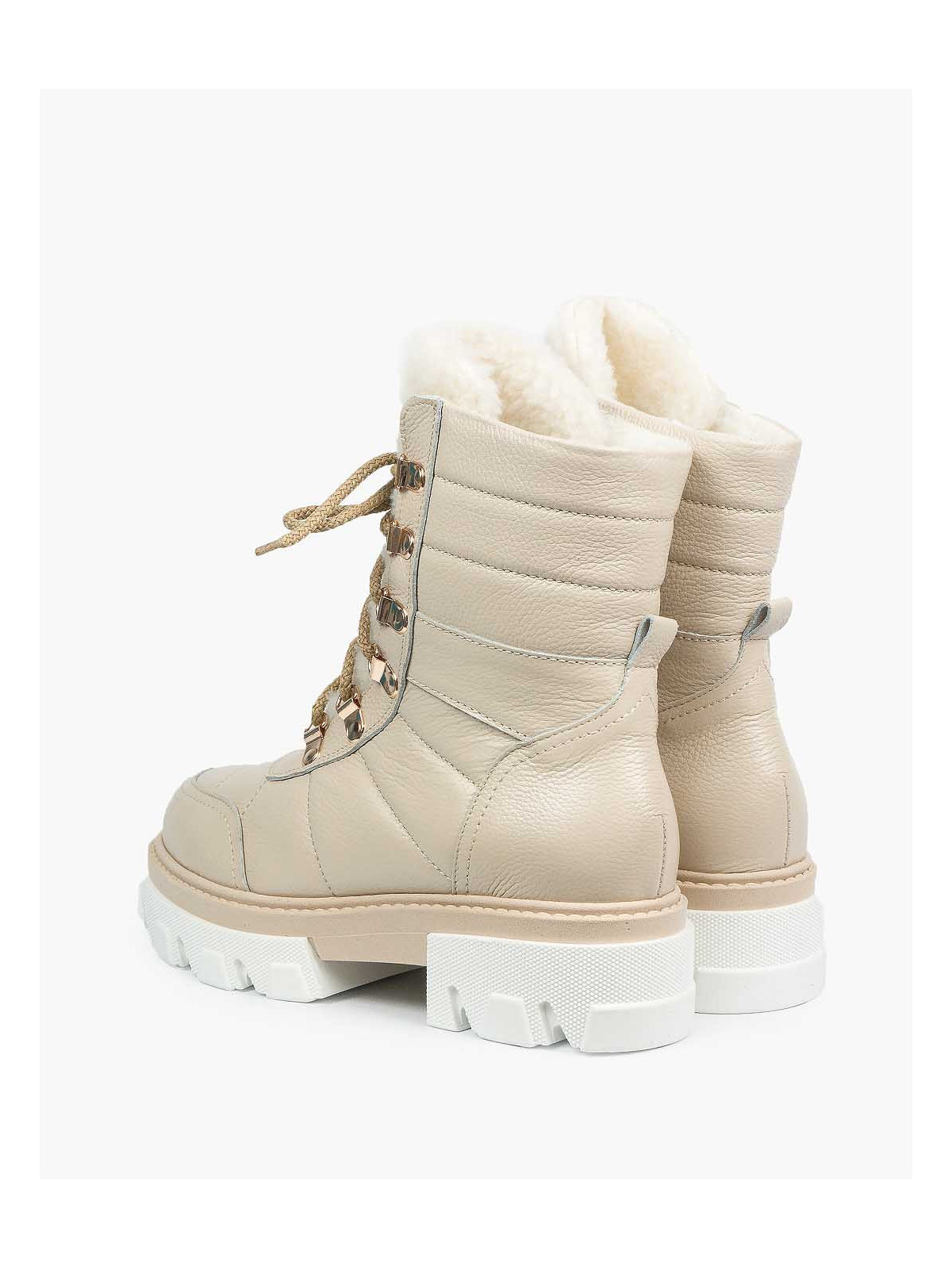 Beżowe śniegowce damskie skórzane