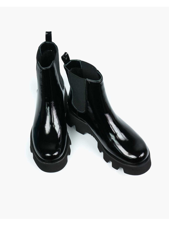 Czarne botki damskie skórzane