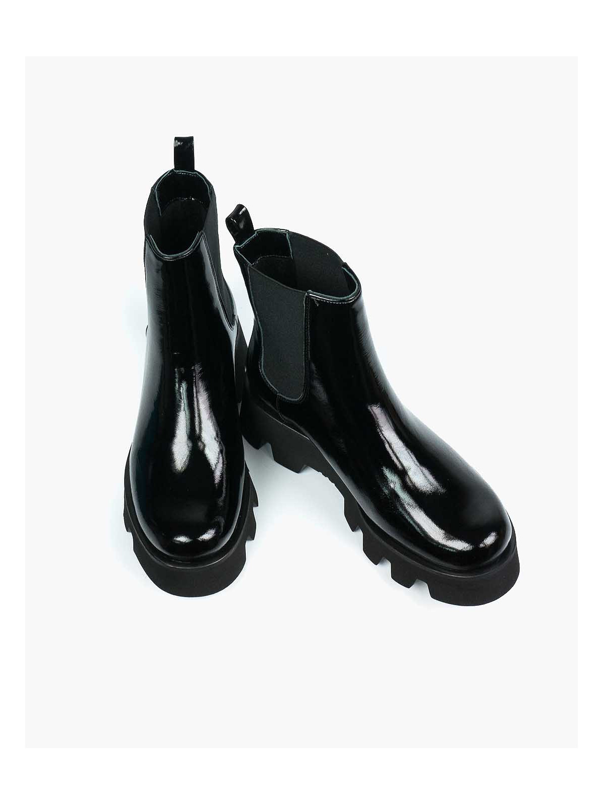 Czarne botki damskie skórzane