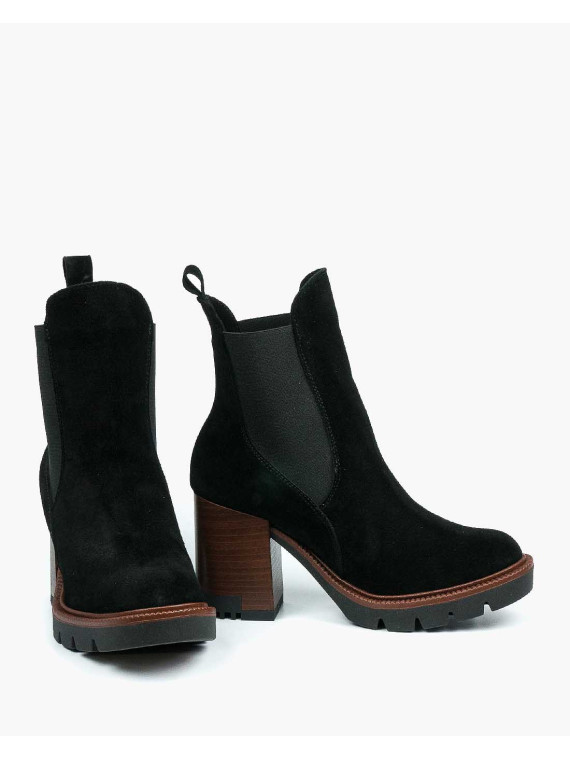 Czarne botki damskie skórzane
