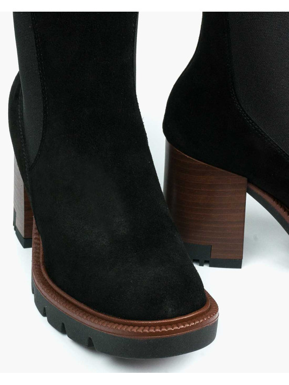 Czarne botki damskie skórzane